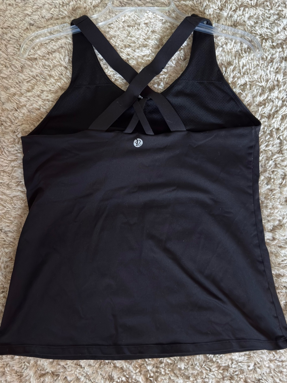 Lululemon Black Performance Tank Top - Athletic Fit - Picture 5 of 5